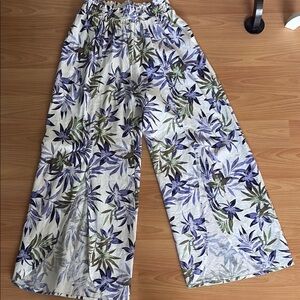 Gathered waist wide leg pants